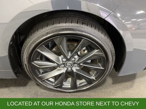 Used 2024 Toyota Corolla SE image 11