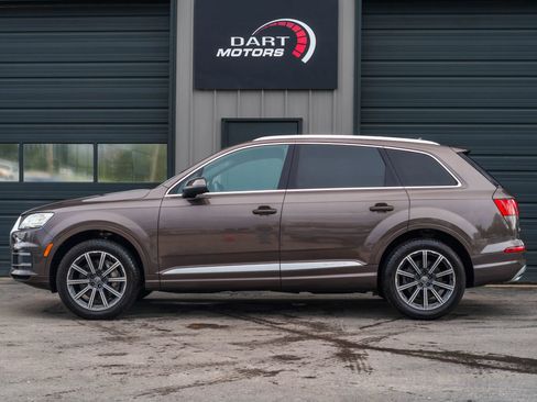 Used 2017 Audi Q7 3.0T Premium Plus image 4
