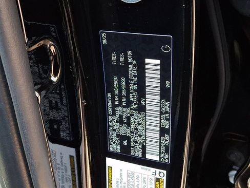 Certified 2025 Toyota 4Runner TRD Sport Premium w/ Tow Technology Package AWD/4WD image 28