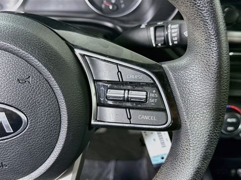 Used 2019 Kia Forte LXS FWD image 15