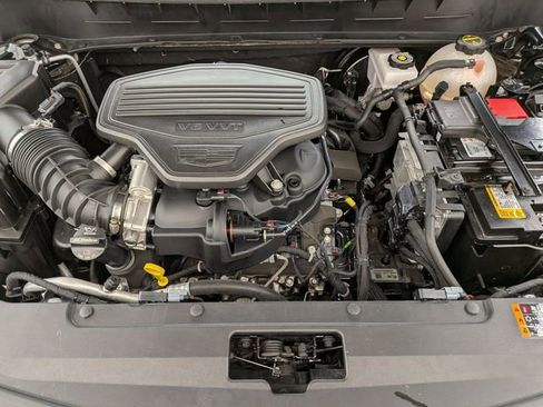 Certified 2024 Cadillac XT6 Premium Luxury w/ LPO, Floor Liner Package image 28