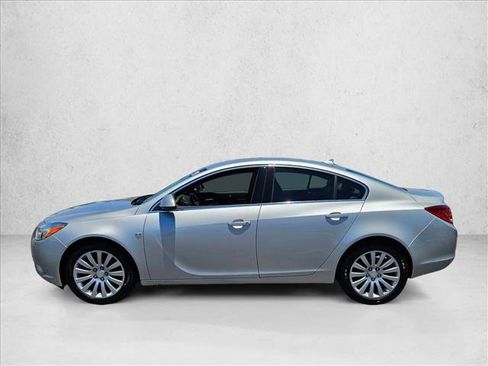 Used 2011 Buick Regal CXL w/ RL3 Preferred Equipment Group FWD image 9