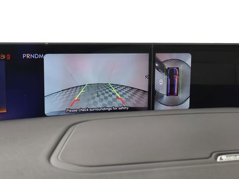 New 2026 Lincoln Navigator Premiere AWD/4WD image 6