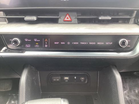 Used 2023 Kia Sportage X-Line w/ X-Line Premium Package AWD/4WD image 26
