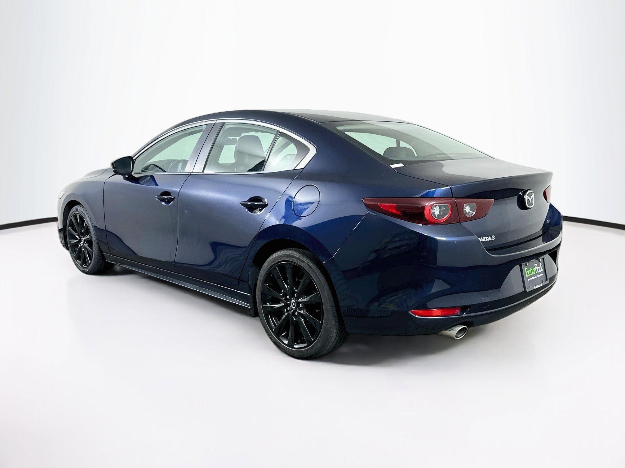 Used 2024 MAZDA MAZDA3 s FWD image 5
