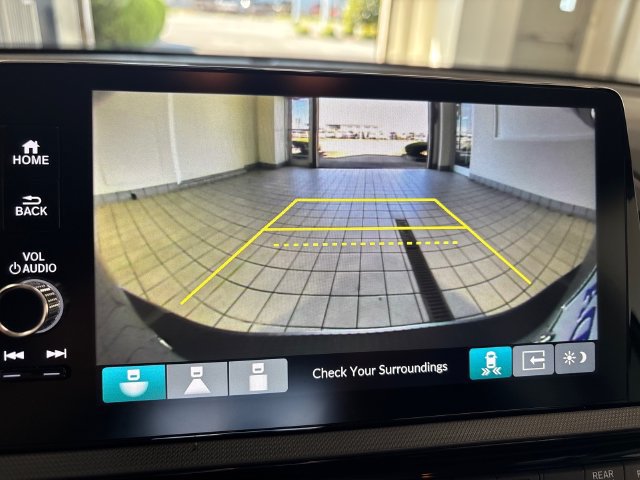 Certified 2026 Honda Odyssey Touring image 12