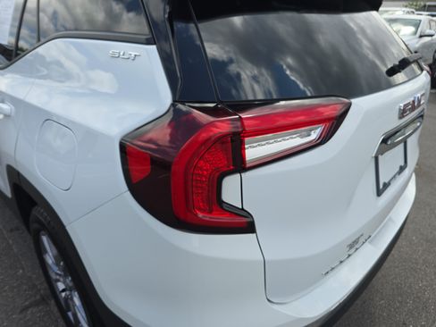 Used 2023 GMC Terrain SLT FWD image 30