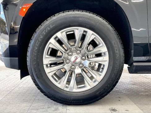Used 2024 GMC Yukon Denali image 8