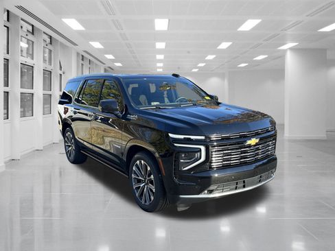 New 2026 Chevrolet Tahoe High Country image 3