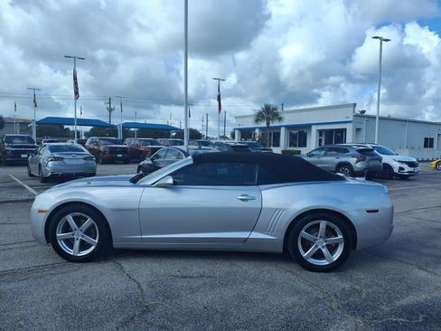 Used 2011 Chevrolet Camaro LT RWD image 24