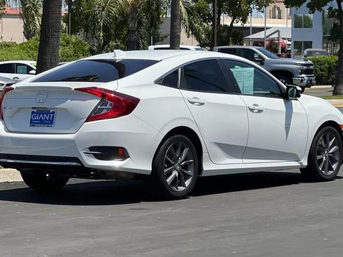Used 2020 Honda Civic EX image 4