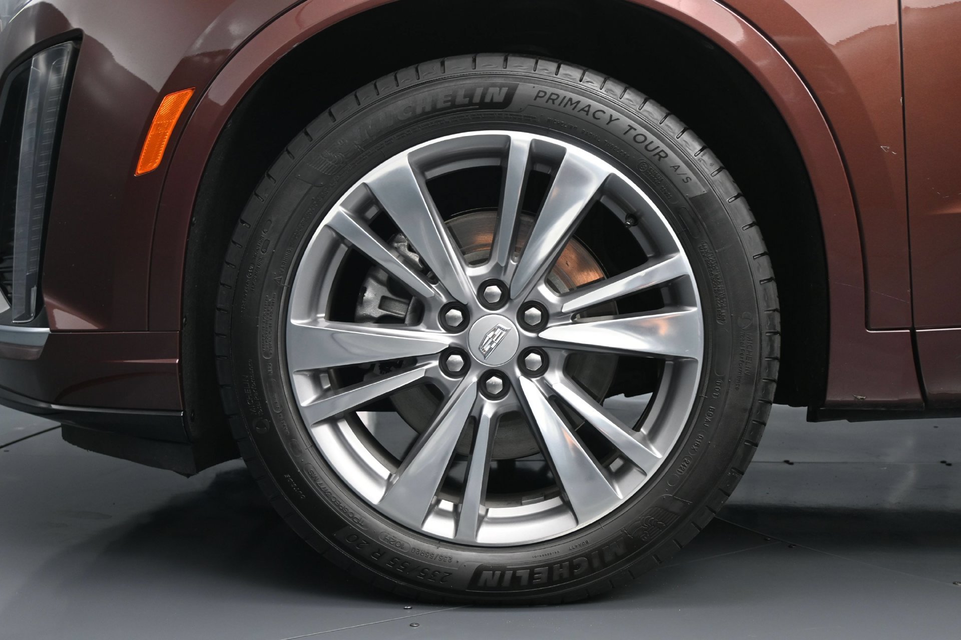 Used 2022 Cadillac XT6 Premium Luxury FWD image 14