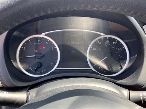 Used 2018 Nissan Sentra SV FWD image 23