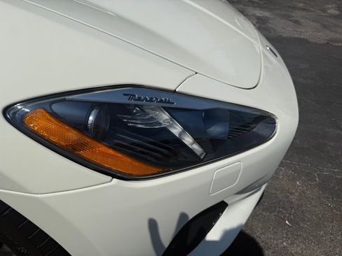 Used 2018 Maserati GranTurismo Sport RWD image 36
