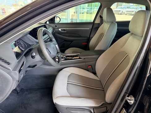 Used 2022 Hyundai Sonata SE w/ Cargo Package FWD image 10