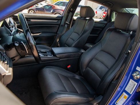 Used 2020 Honda Accord Sport image 13