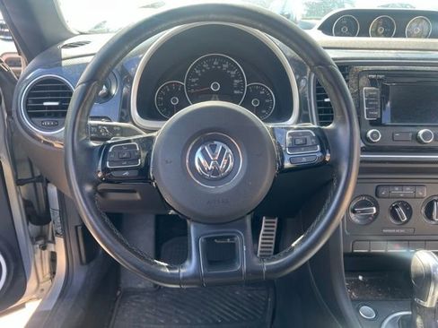 Used 2012 Volkswagen Beetle 2.0T FWD image 12