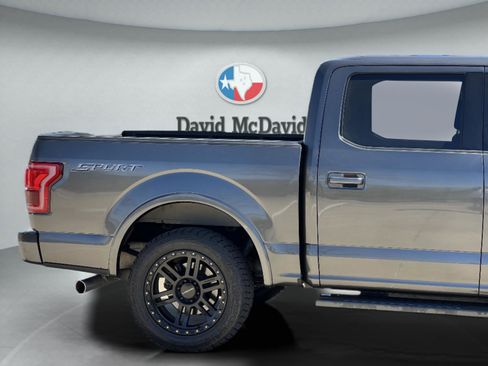 Used 2015 Ford F150 Lariat image 11