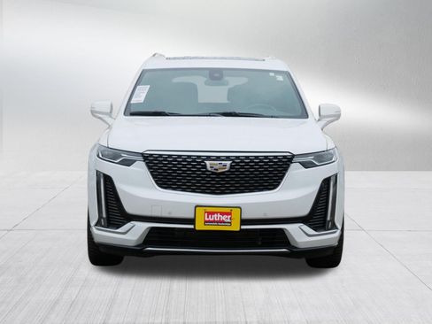 Used 2020 Cadillac XT6 Premium Luxury image 2