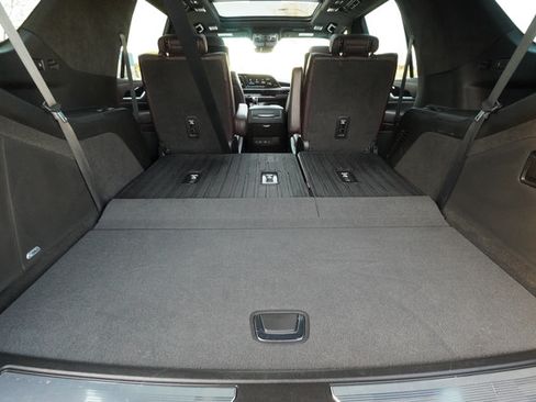 Used 2023 Cadillac Escalade V AWD/4WD image 34
