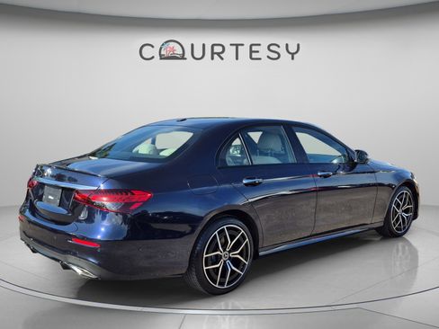 Used 2023 Mercedes-Benz E 350 Sedan image 5