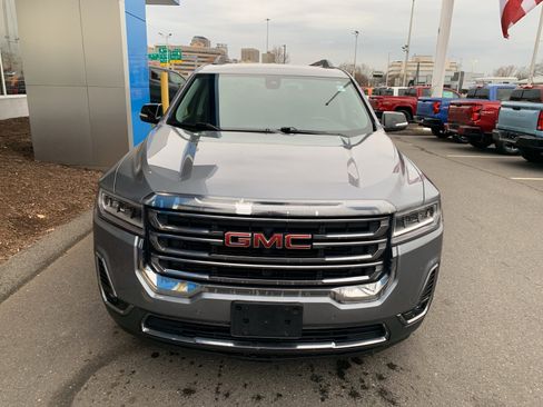 Used 2021 GMC Acadia AT4 image 2