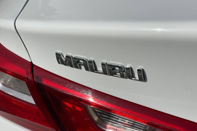 Used 2025 Chevrolet Malibu LT FWD image 31