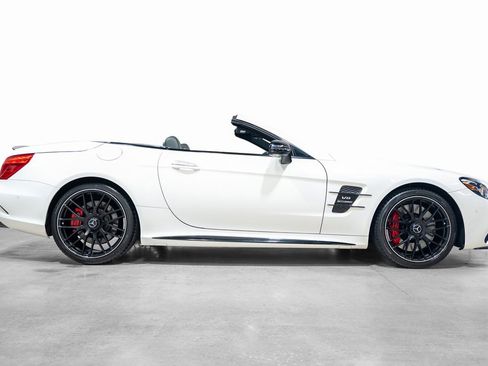Used 2017 Mercedes-Benz SL 63 AMG image 24