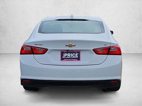 Used 2025 Chevrolet Malibu LT FWD image 6