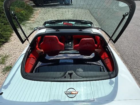 Used 1996 Chevrolet Corvette Coupe RWD image 33