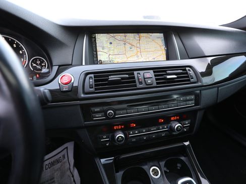 Used 2014 BMW 535i xDrive Sedan image 19