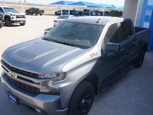 Used 2021 Chevrolet Silverado 1500 RST w/ Z71 Off-Road Package AWD/4WD image 15
