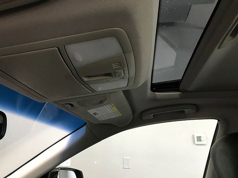 Used 2016 INFINITI QX50 AWD w/ Premium Plus Package image 26