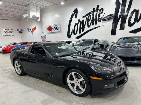 Used 2008 Chevrolet Corvette Coupe w/ Preferred Equipment Group RWD image 23