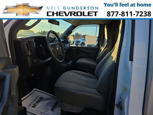 Used 2018 Chevrolet Express 3500 Work Van w/ Power Convenience Package image 11