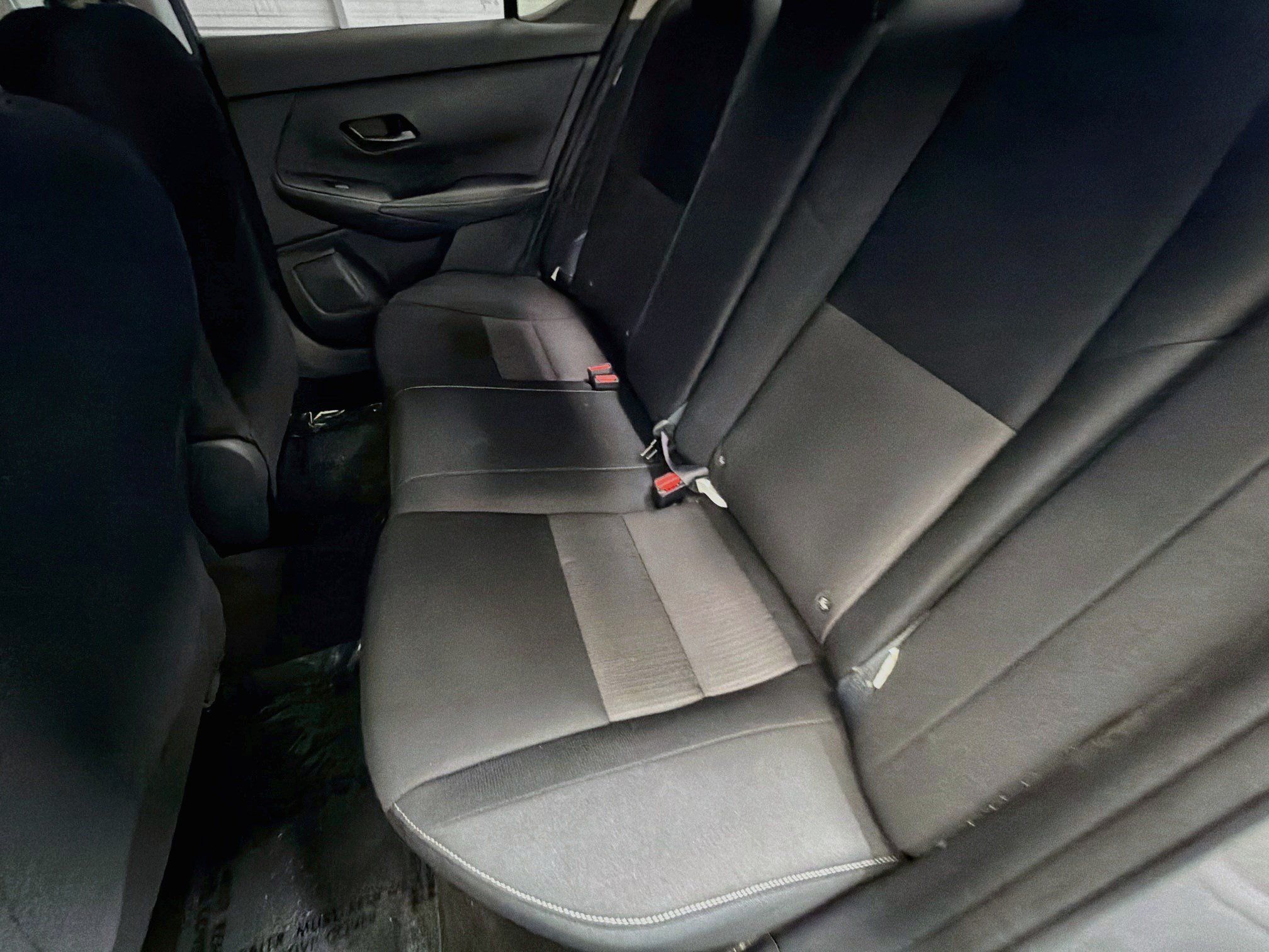 Used 2025 Nissan Sentra SV FWD image 13