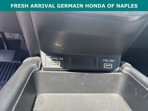 Used 2022 Honda CR-V EX-L image 11