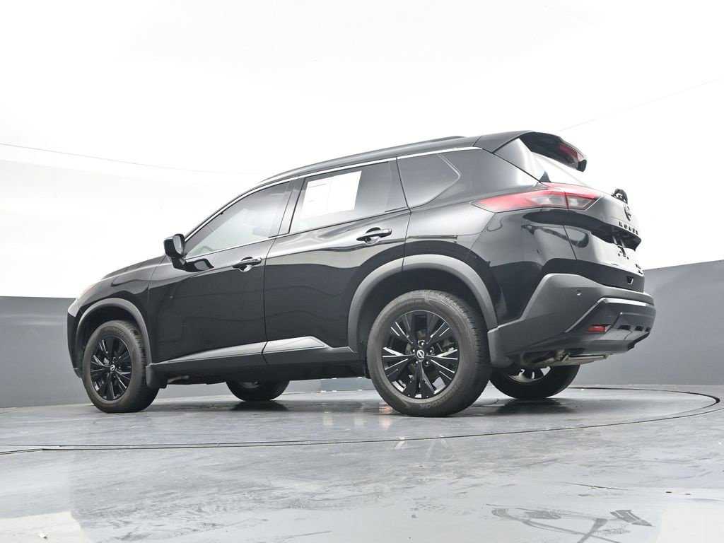 Certified 2023 Nissan Rogue SV w/ SV Premium B Package AWD/4WD image 42