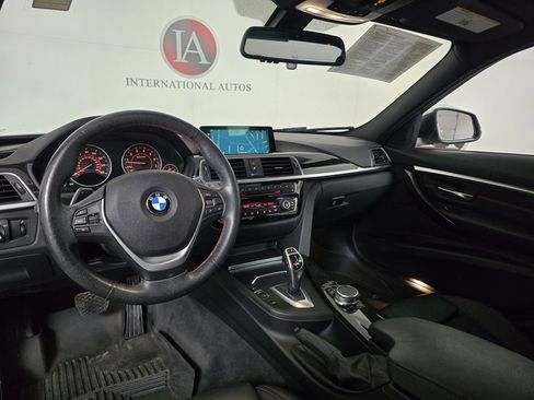 Used 2017 BMW 330i xDrive Sedan image 17