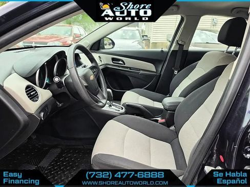 Used 2016 Chevrolet Cruze LS FWD image 7
