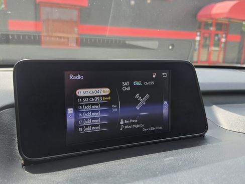 Used 2016 Lexus RX 350 FWD w/ Premium Package image 38