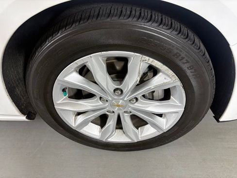 Used 2024 Chevrolet Malibu LT FWD image 10