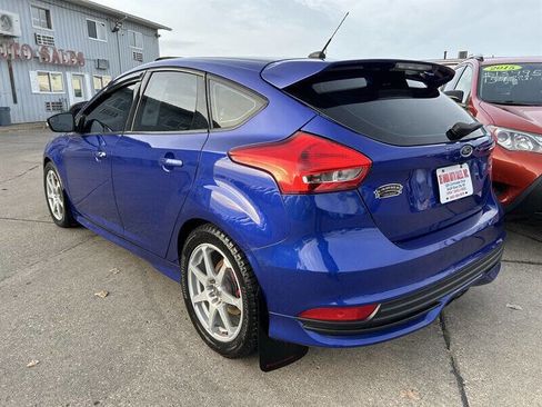 Used 2015 Ford Focus ST image 3