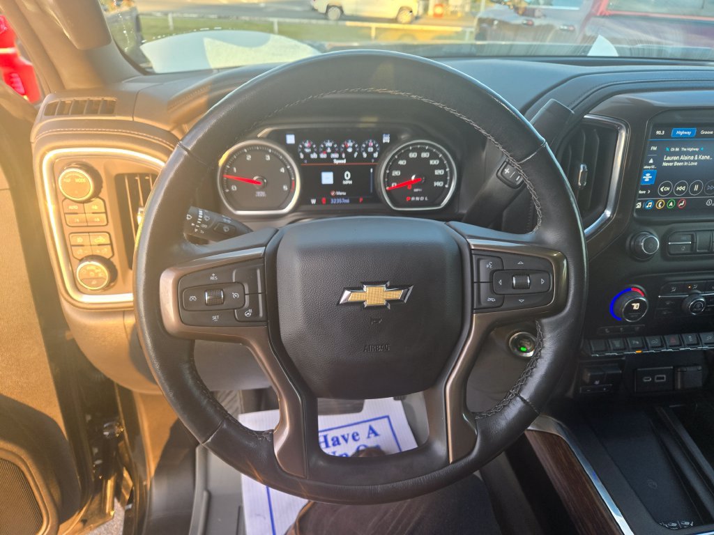 Used 2023 Chevrolet Silverado 2500 High Country w/ Z71 Off-Road Package AWD/4WD image 10