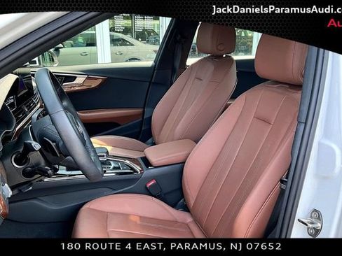 Used 2023 Audi A4 2.0T Premium w/ Convenience Package AWD/4WD image 20