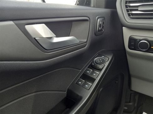 Used 2023 Ford Escape Active w/ Tech Pack #2 image 26