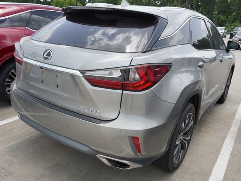 Used 2017 Lexus RX 350 FWD w/ Premium Package image 4
