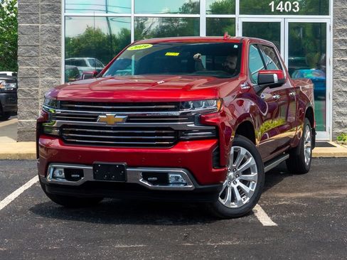 Used 2019 Chevrolet Silverado 1500 High Country w/ Technology Package AWD/4WD image 6