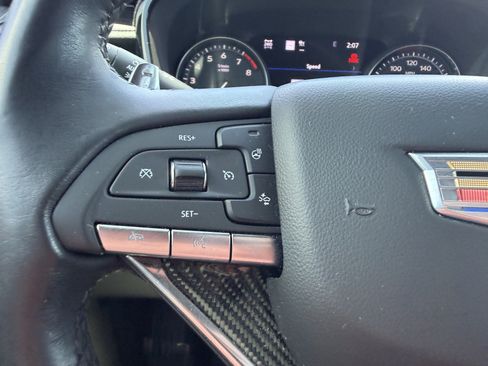 Used 2021 Cadillac XT6 Sport AWD/4WD image 29