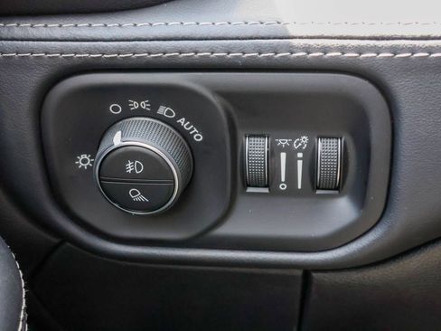 New 2026 RAM 2500 Limited AWD/4WD image 33